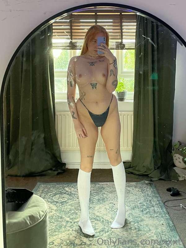 just sent out anal vid i am excited for reactions 😳😳😳😳