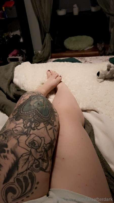 Guys I’m layed up sick with Covid/Flu 😭 comment how you woul..