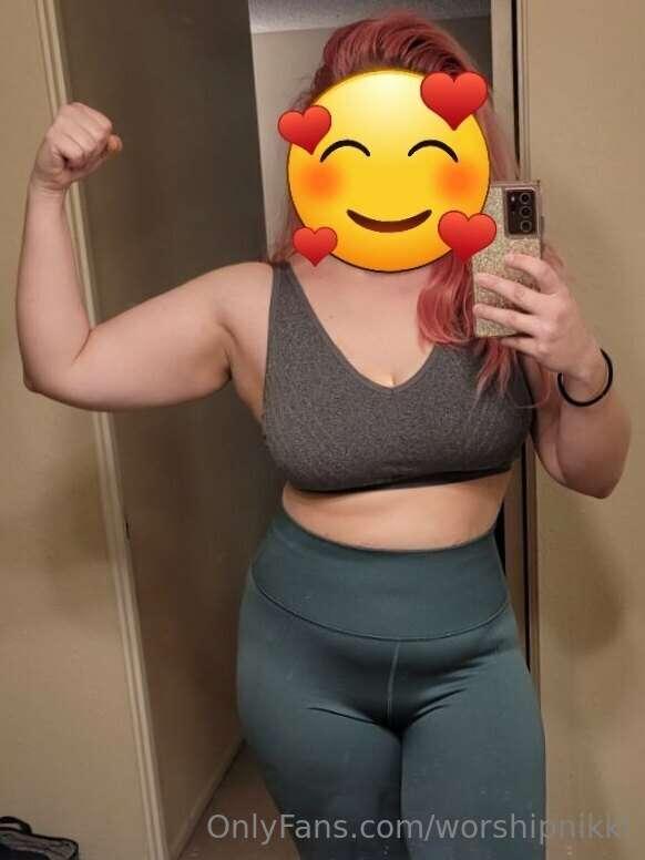 What do you guys think about Goddess's who charge for tip be..