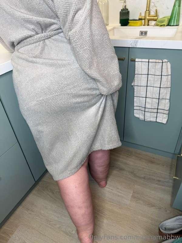 Need me to help you cum ?🍑