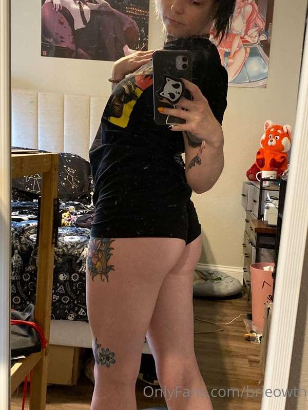 Had a nice morning booty workout 
Do you like workout pov se..