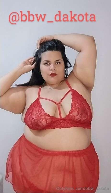 getting ready for us to have a nice Valentine's Day 
❤️❤️❤️❤..