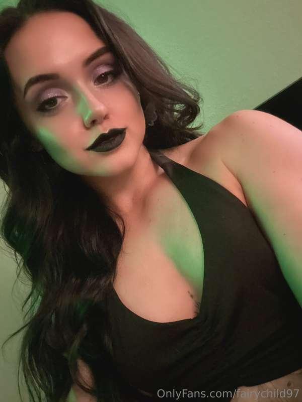 Say it three times ;) I’m dying to do a sexy Beetlejuice cos..