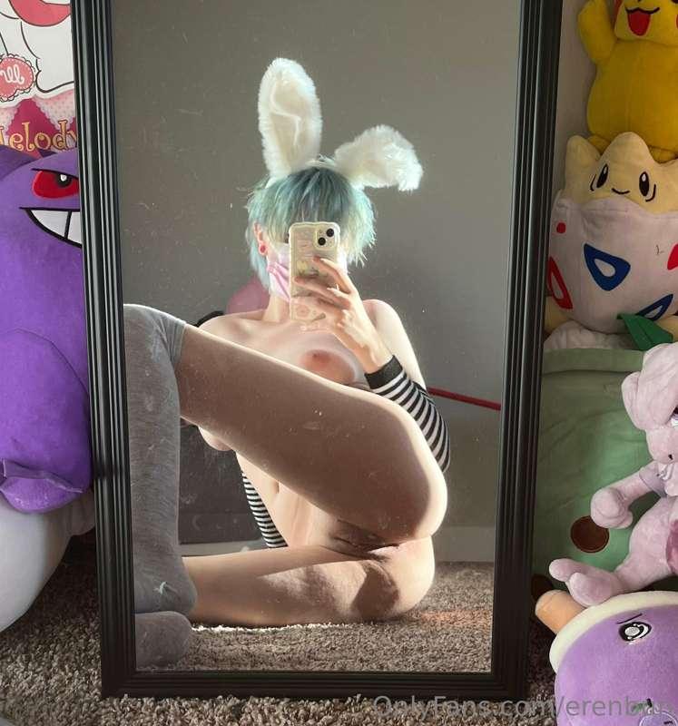 ur bunny just took the cutest set <3