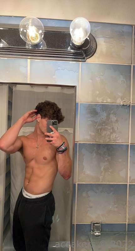 more content dropping tonight you are not gonna wanna miss😆🙈