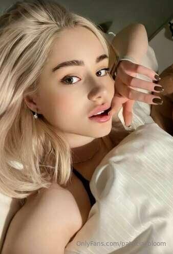 Cutie @kristinkiss is barely 18 yo😇 

She loves getting her ..