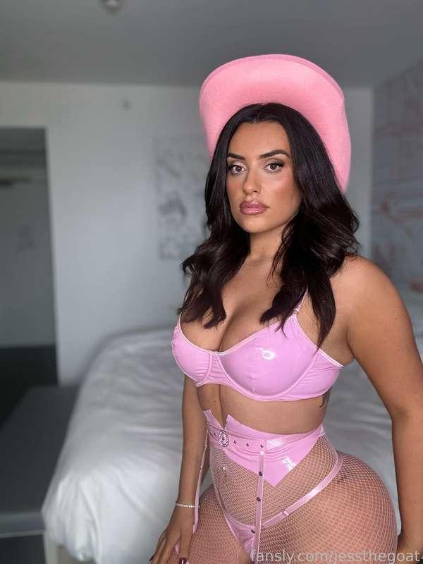 With my hat and boots, I’m ready to kick up some dust… and maybe a little more!😈🤠🔥