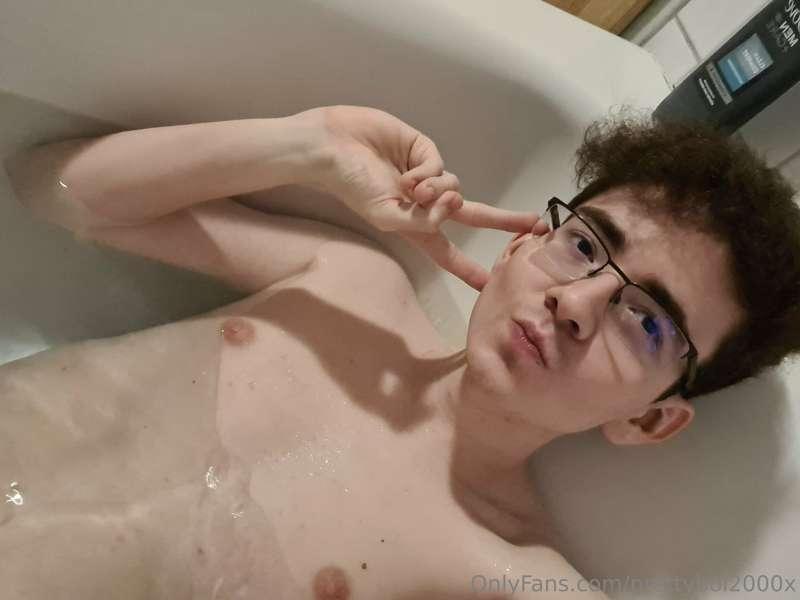 prettyboi2000x image #5