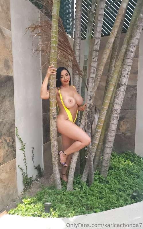 Excelente inicio de semana mis cachonditos 😈