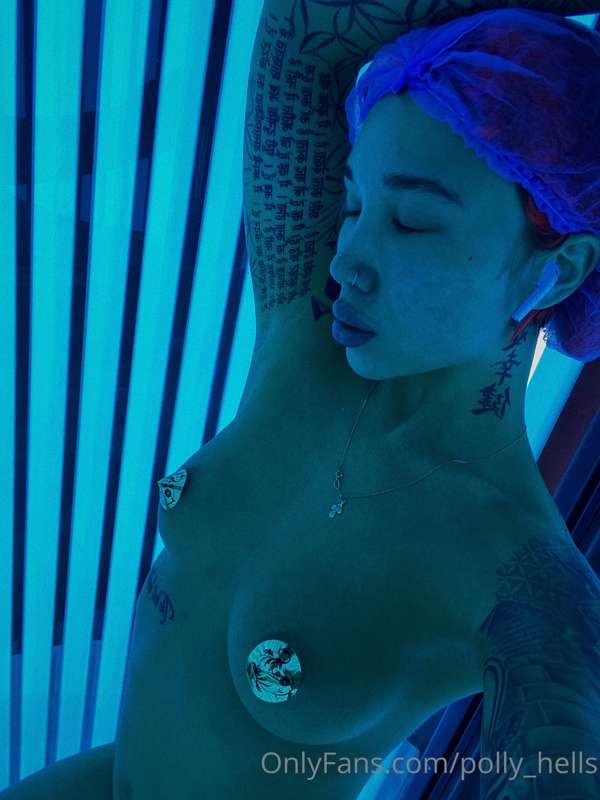 wanna get messy with me? 💦
