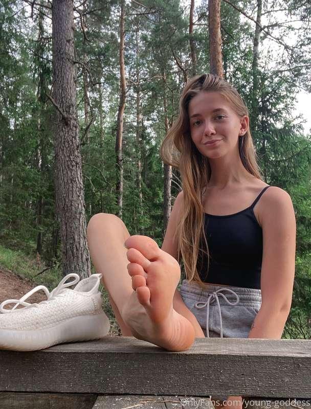young-goddess image #0