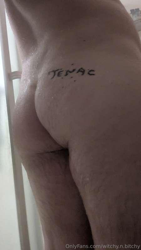 Love my fat hairy ass?🍑🥵💦