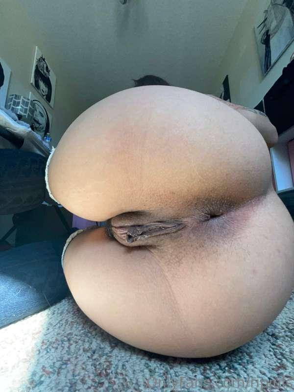 Would you eat my brown asshole?