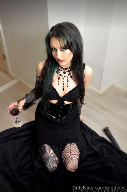 **@Lilithnoxx OnlyFans!** 🍒🍒🍒

♦️ | More BDSM content for yo..
