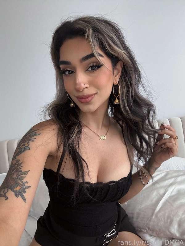 saira image #7
