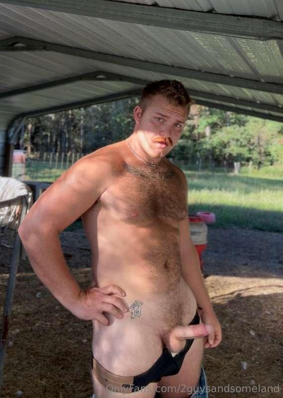 Might be a crazy idea, but what if we jerk off together? 🫣 a..