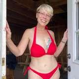 lisa_onthe_weekend_free