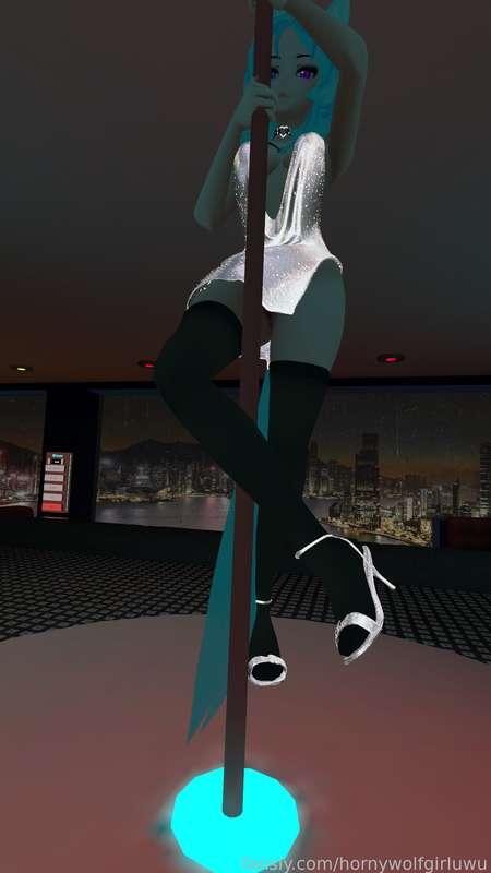 hornywolfie image #15