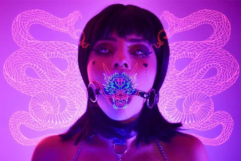 ☆ My lips drip poison ☆