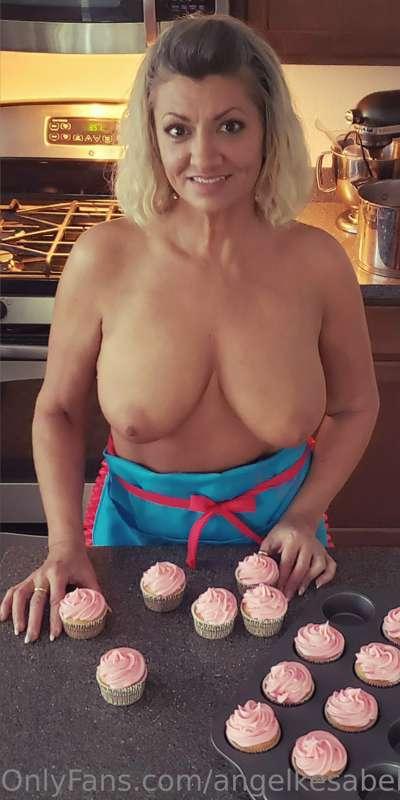 🧁 Cupcakes 🧁 
Good Morning 🌞💋