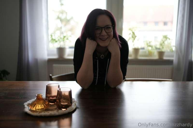 Hey ihr Süßen👋, na hattet ihr ein schönes Wochenende😊? Jetzt..