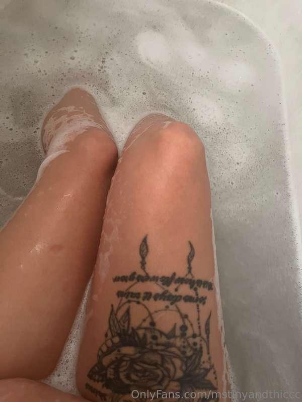 Good morning. Nothing like hot naughty bath. 🧼 wanna scrub m..