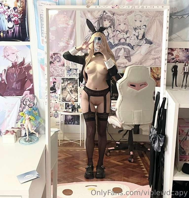 bunny girl photoset 🐰🤍 prt.1