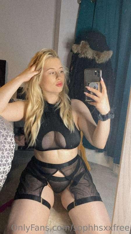 Should I wear this set for you?