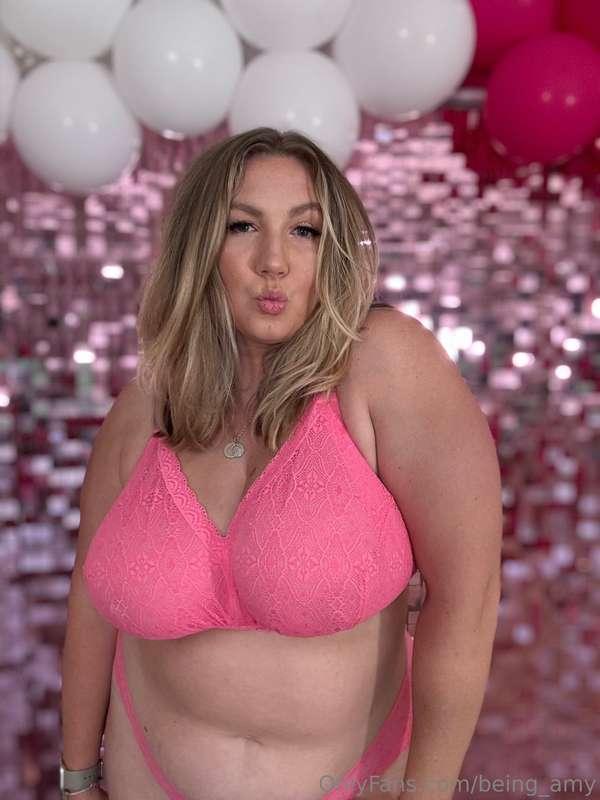 The bestie bra launch… 💕Wanted to share this with you first ..