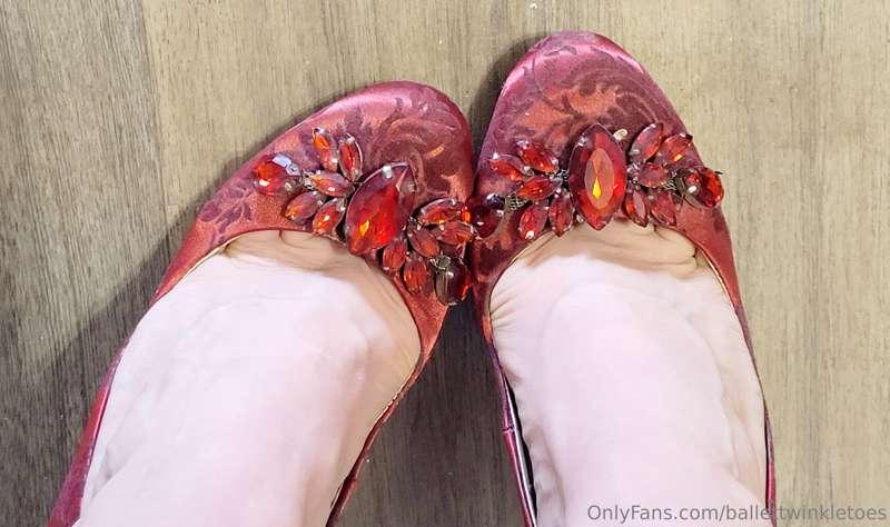 Party Time!!! ❤👣👠