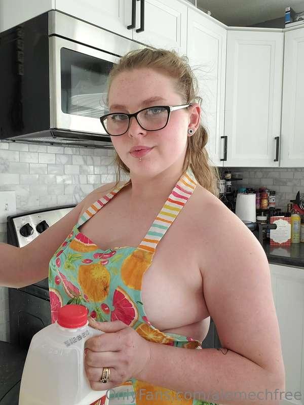 Wanna help with breakfast?