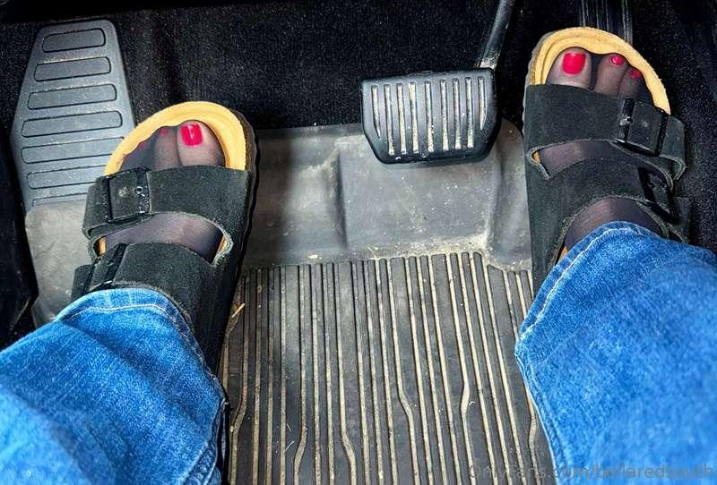 Birkenstocks, pantyhose, and jeans‼️