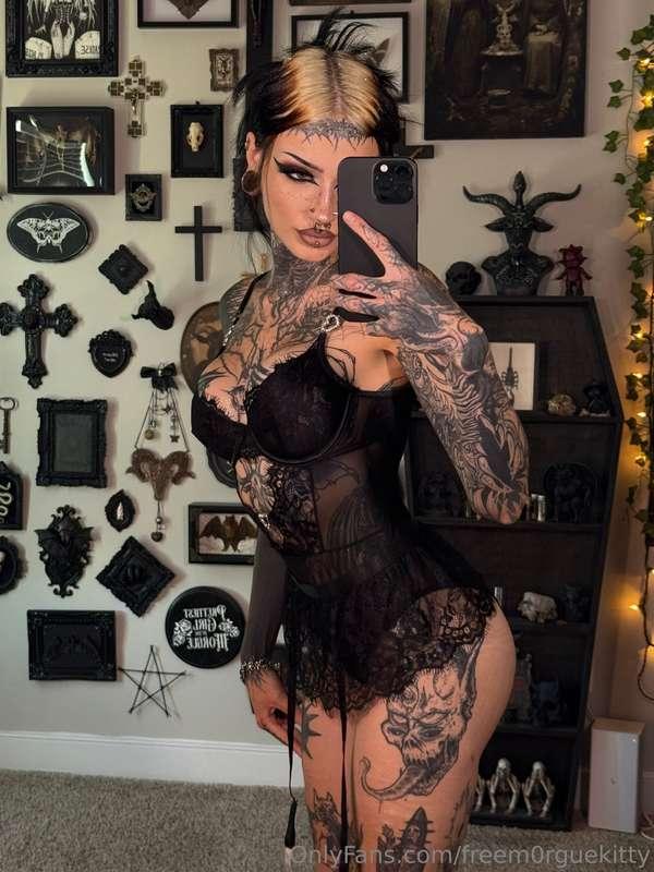black lingerie 🖤✨💦 MAIN OF : @m0rguekitty 💦