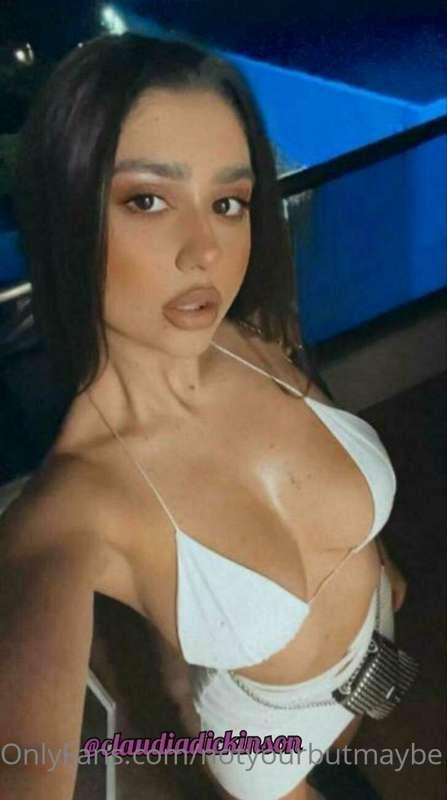 𝐈'𝐦 𝐫𝐞𝐚𝐝𝐲 𝐭𝐨 𝐟𝐮𝐥𝐟𝐢𝐥𝐥 𝐲𝐨𝐮𝐫 𝐰𝐢𝐥𝐝𝐞𝐬𝐭 𝐟𝐚𝐧𝐭𝐚𝐬𝐢𝐞𝐬. 😈😈
# 🔥🍆 @claudi..