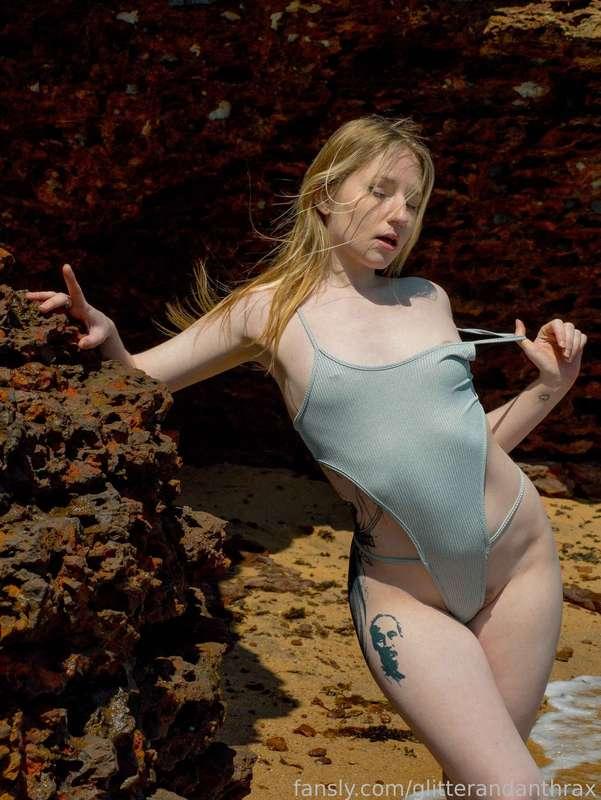 glitterandanthrax image #5