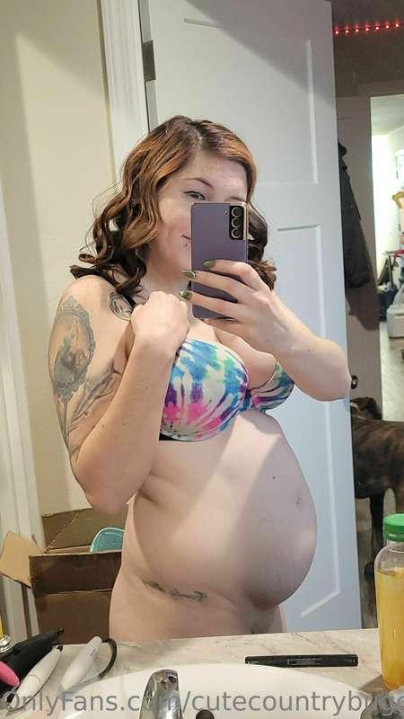 Come see my pregnancy on my vip page 🥰🥰 no ppv messages ever..