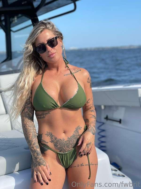 Gone fishing hit me up later😘😘