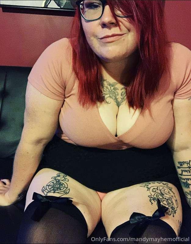 Just got done with a mini photo shoot, boys...check your inb..