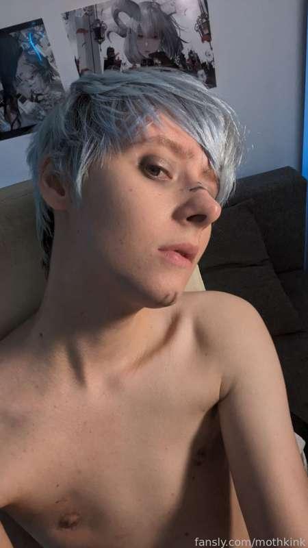 mothkink image #1