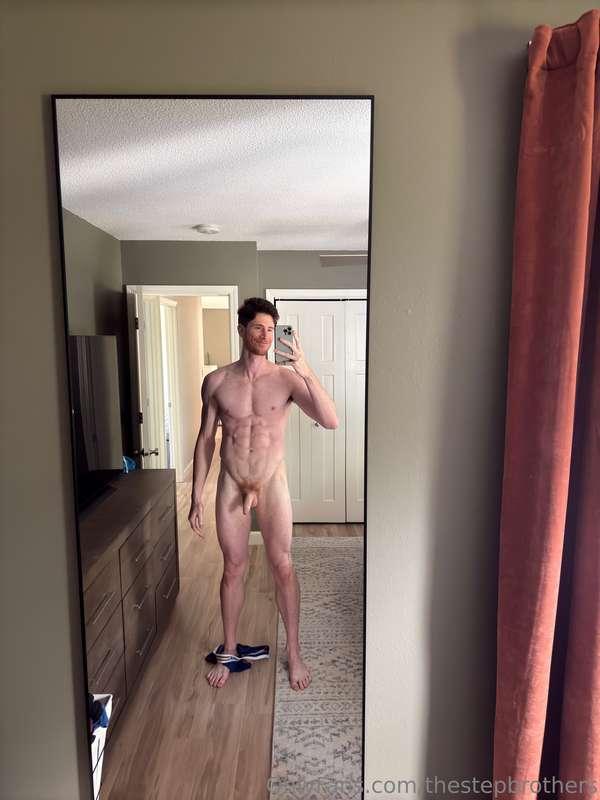 I finally got a mirror for my bedroom. How's it look? 😜5 pic..