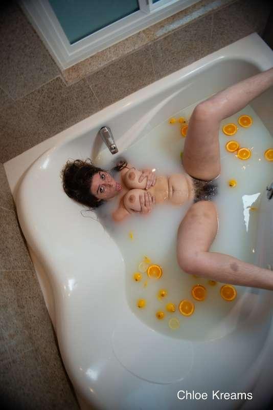 scrub a dub dub theres a slut in the tub 🤪
