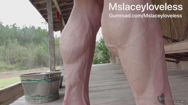 laceys_muscular_calves image #5