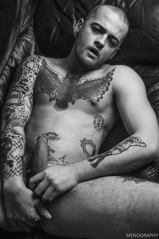 Ronnie stone wanks and fingers himself for me
