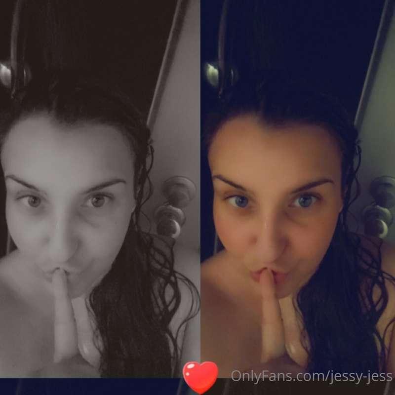 ***Shower time*** 🧼 😈😈🤤💦