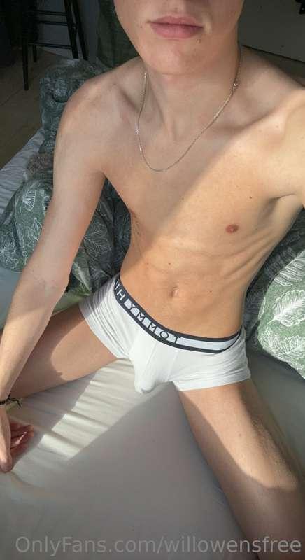 A lot of nice content on my VIP page;)

https://onlyfans.com..