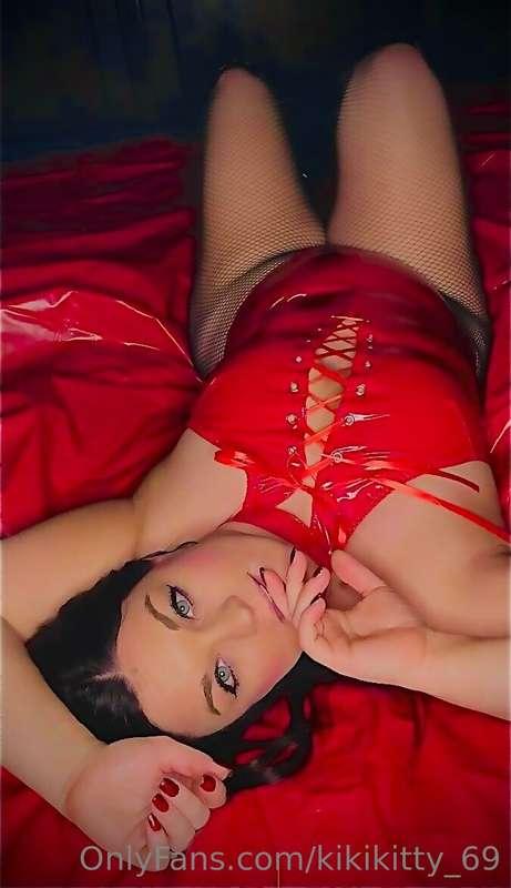 Wanna play with Rudolph? I’m ready to guide your sleigh!