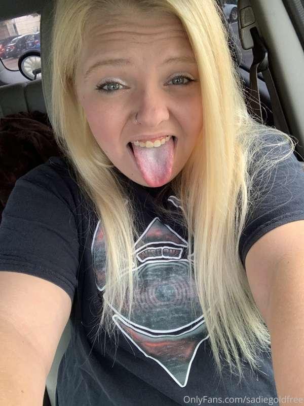 Hey y’all , this is my new free page Where I will post tease..