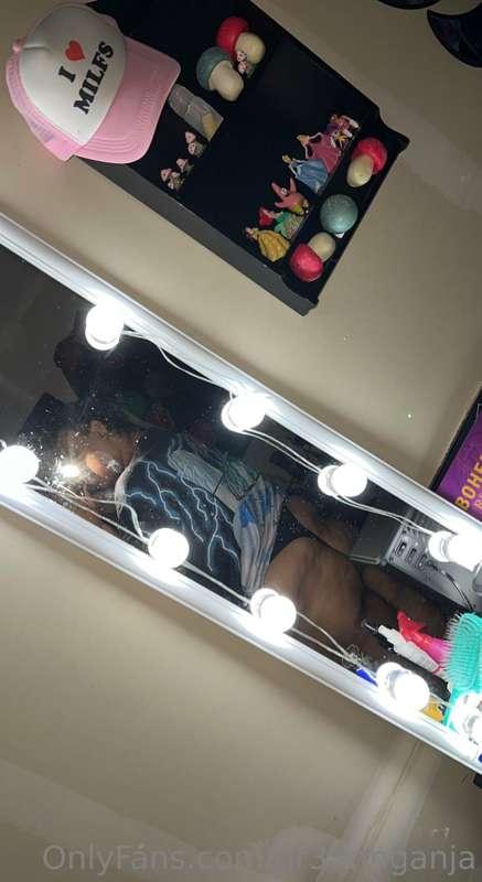 Lil booty