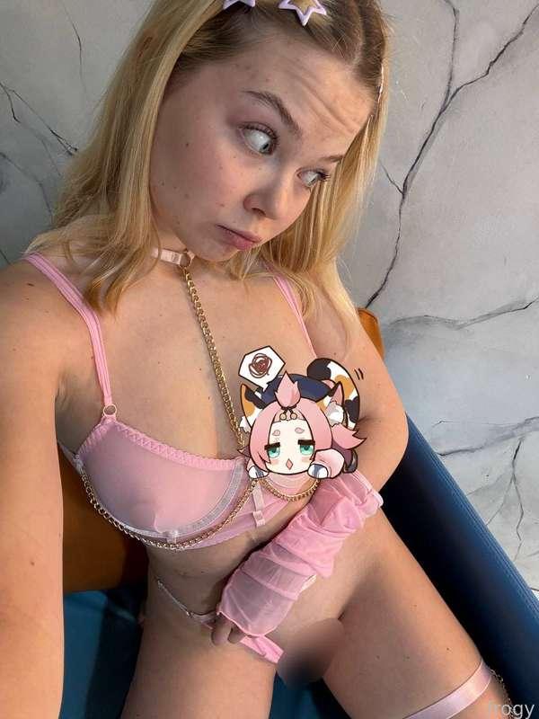 wanna be between my legs?😳
I’m so sorry that I make u drooling on my pussy 🥺


♡ #cute #schoolgirl #teen #nextdoorgirl #gfe #college #young #smallboobs #pussy #tiny ♡