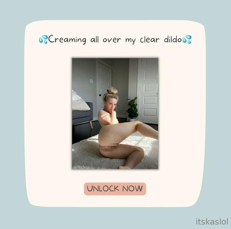 🥛 Creaming all over my clear dildo 🥛